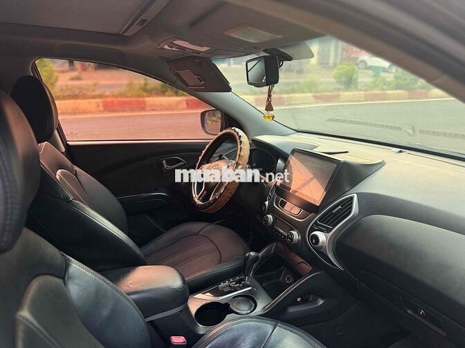 Hyundai Tucson 2011 Tự động Xăng Đen 2.0