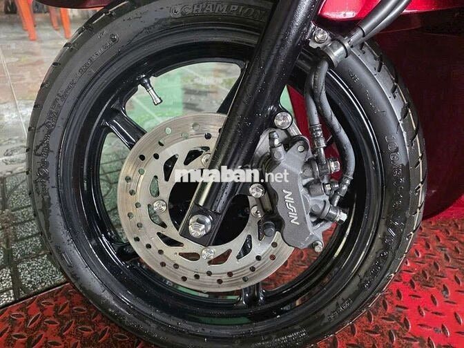 Honda SH 124.6 cm3 Zin 100% Đỏ