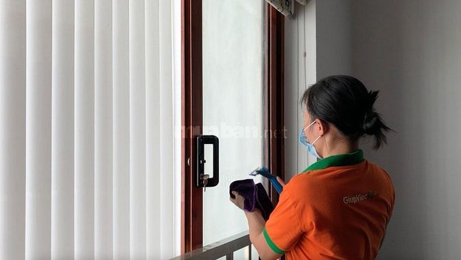 Tuyển 12 Nữ Dọn Dẹp Nhà Và Văn Phòng Lương 11–18Tr