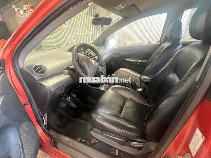 Toyota Vios 2009 số sàn  - 300000 km