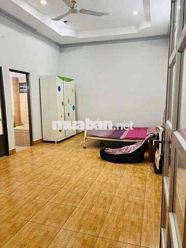 CHO THUÊ NHÀ HẺM 3MÉT LÊ VĂN LƯƠNG SÁT LOTE - TRỆT LẦU GIÁ 12TR CÒN TL