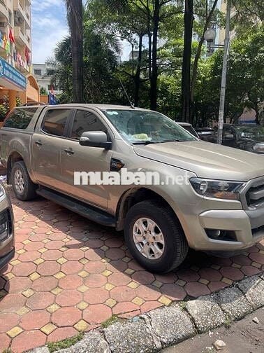 Ford Ranger Số tự động Vàng cát