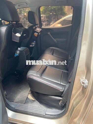 Ford Ranger Số tự động Vàng cát