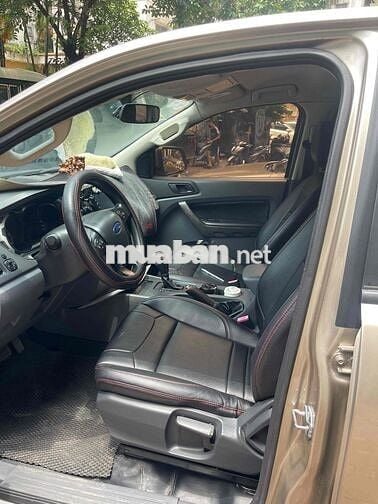 Ford Ranger Số tự động Vàng cát