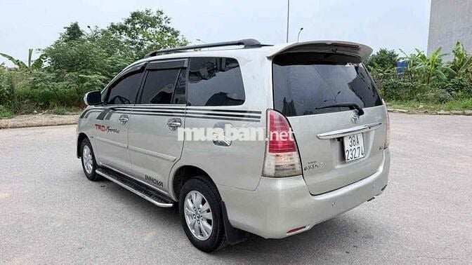 Toyota Innova 2010 Bản G Số sàn Bạc