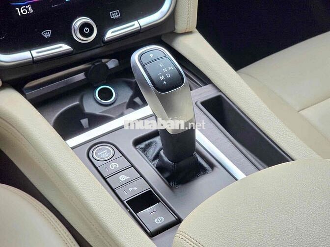 VinFast Lux A Premium 2020 Tự động 50000 km Xám