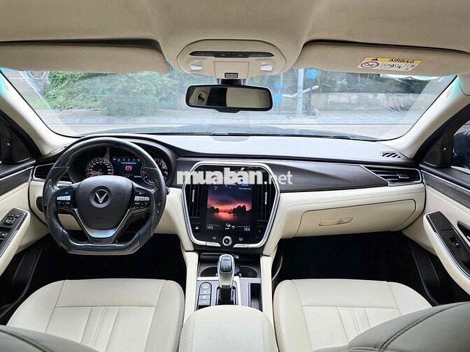 VinFast Lux A Premium 2020 Tự động 50000 km Xám