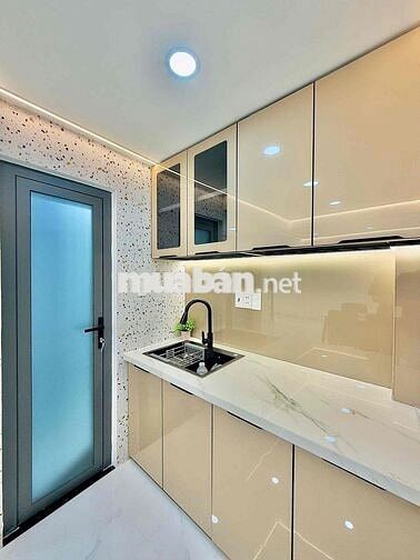 THÂN GỬI ACE HOA HỒNG 60 TRIỆU gửi bán căn chính chủ Chợ Bà Chiểu
