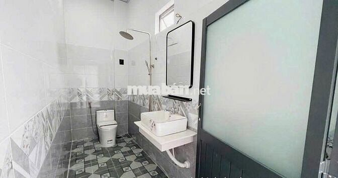 BIỆT THỰ HOÀN THIỆN CỰC ĐẸP NGAY TRUNG TÂM PHƯỜNG 