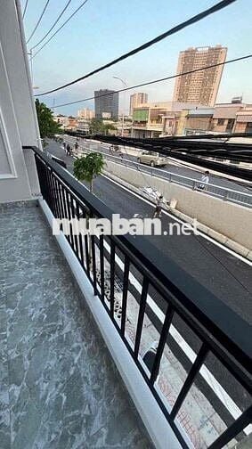 CHO THUÊ NHÀ NGUYÊN CĂN MẶT TIỀN 2PN 2WC