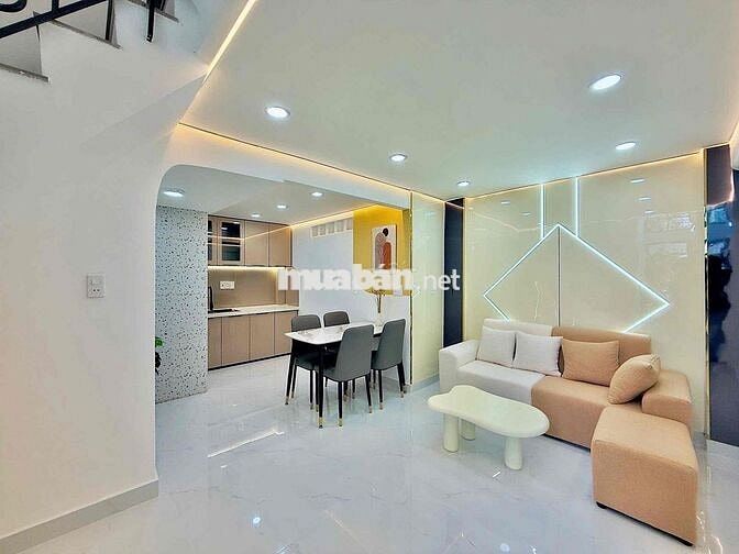 THÂN GỬI ACE HOA HỒNG 60 TRIỆU gửi bán căn chính chủ Chợ Bà Chiểu