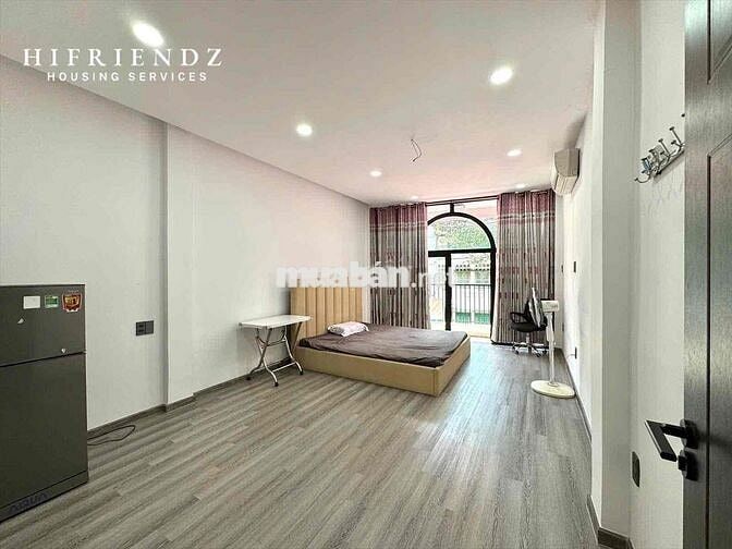 Căn hộ mini Ban công 40m2 Sát Sư Phạm 300m Quận 5