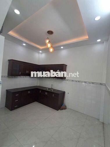 BÁN NHÀ MẶT TIỀN 1041 TRẦN XUÂN SOẠN, P. TÂN HƯNG, QUẬN 7