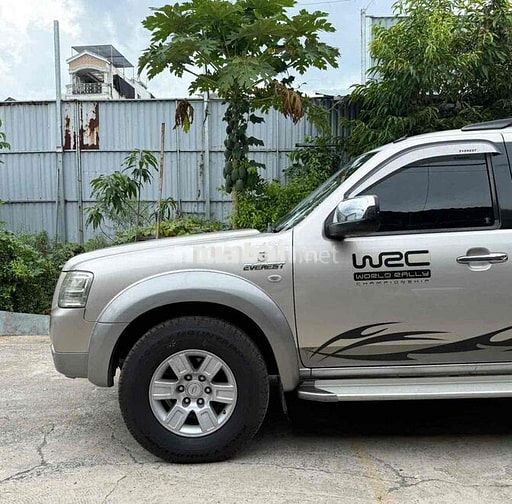 Ford Everest 2008 Tự động máy dầu ,XE RẤT ĐẸP
