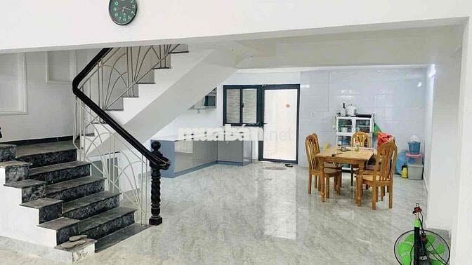 cho thuê nhà nguyên căn Lâm Văn Bền Quận 7 🏡