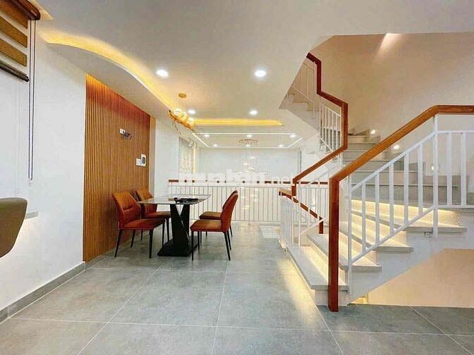 cho thuê nhà 854 /thống nhất p15 (4,3x9) lửng , 2 lầu , st 4pn , 5wc