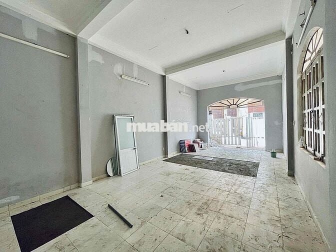 CHO THUÊ MẶT BẰNG 45M2 - LỐI ĐI RIÊNG - SƠN MỚI SẠCH SẼ - Ở LẠI