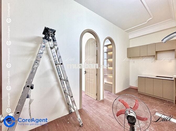 CĂN 2 PHÒNG NGỦ TÁCH BẾP BAN CÔNG VÒNG XOAY PHÚ LÂM 