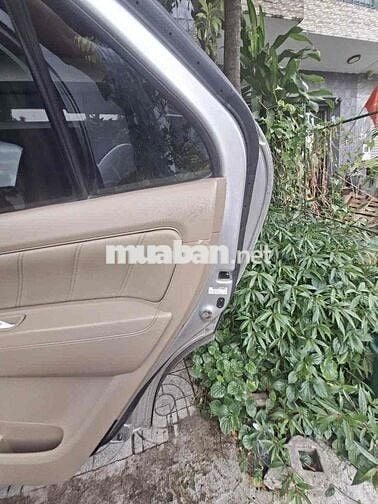 Toyota Fortuner 2010 Bạc