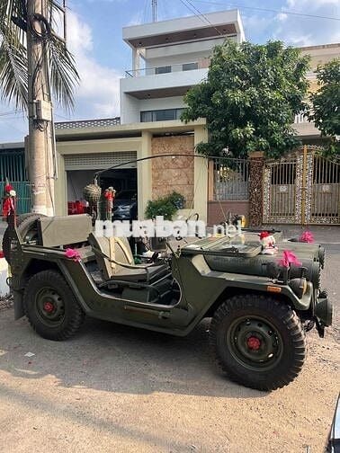 Jeep M151 Xanh quân đội 4 chỗ