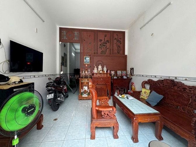 4x13, nhà có 1 lầu đúc, hẻm 8m thông đường số 4, Giáp Gò Xoài