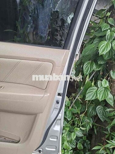 Toyota Fortuner 2010 Bạc