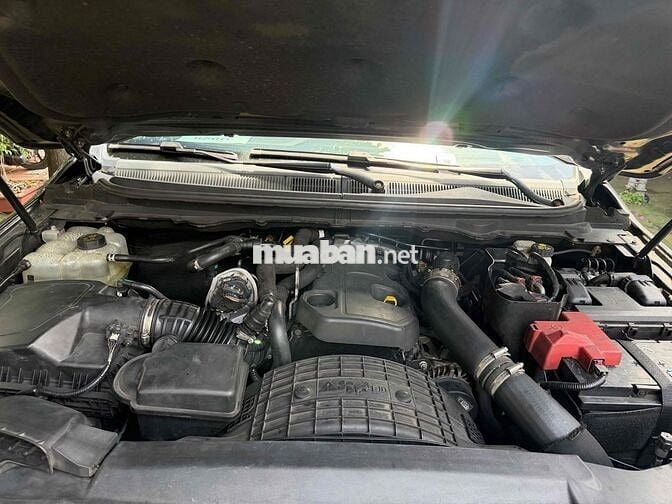 Ford Everest Titanium 1 cầu 2019 Đen 95.000 km