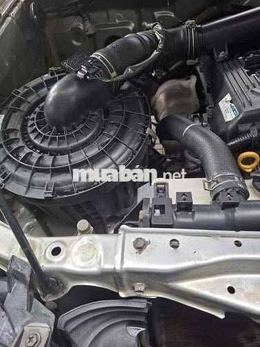 Toyota Fortuner 2010 Bạc
