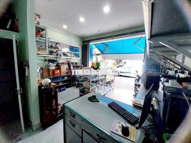 Cho thuê nhà mặt tiền kinh doanh Lâm Văn Bền Q7