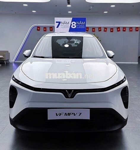 VF  MPV7-Giảm đến 81 Triệu-Trả Trước 65 triệu