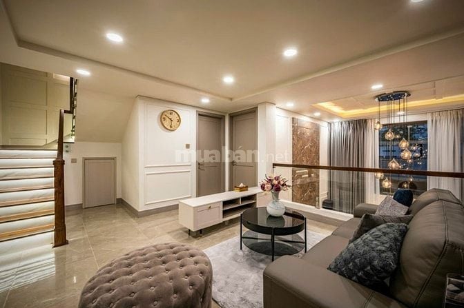 Nhà bán chính chủ: Hẻm xe hơi 174/12 Trần Bình Trọng, P.Chợ Quán
