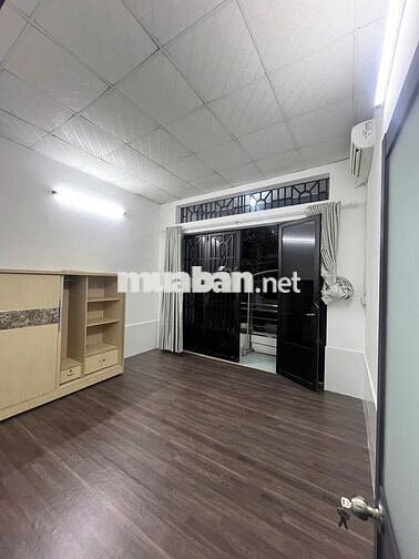 Cho thuê nhà 3pn hẻm xe hơi đường Phan Huy Ích quận Tân Bình 