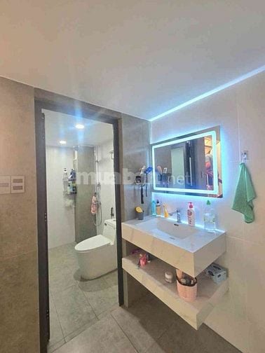 Nằm trong khu cư xá Phú Bình, phân lô đồng bộ, hxh sạch đẹp