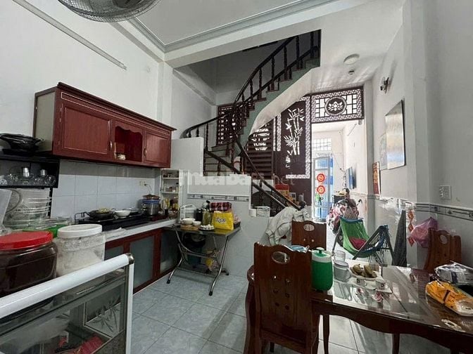4x13, nhà có 1 lầu đúc, hẻm 8m thông đường số 4, Giáp Gò Xoài