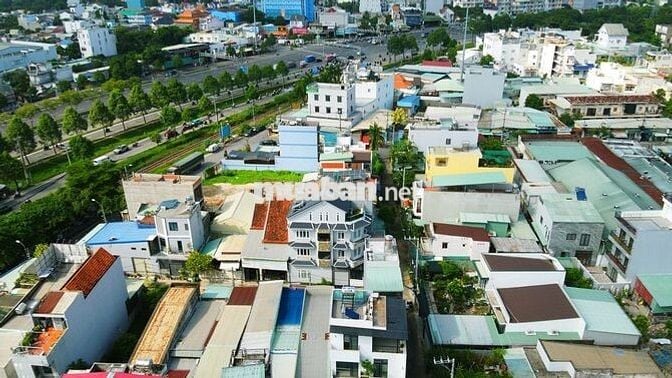 Bán lô đất 60m2 có sẵn GPXD hàng hiếm ngay PVĐ, cc 4S Linh Đông 6,5 tỷ