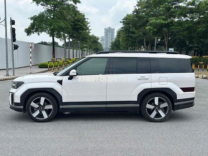 Hyundai Santafe 2.5Prestige 2025 Trắng Odo 7000Km