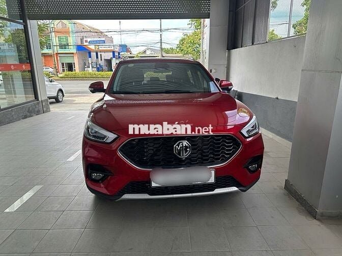 MG ZS luxury 2025 màu đỏ mới lăn bánh 6.000km