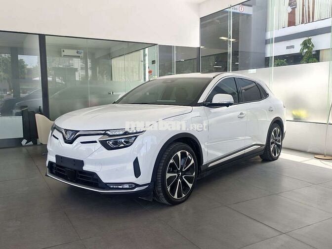 VinFast VF8 PLUS SDI 2023 Trắng ngọc 54.894 km