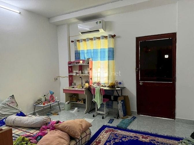 4x13, nhà có 1 lầu đúc, hẻm 8m thông đường số 4, Giáp Gò Xoài