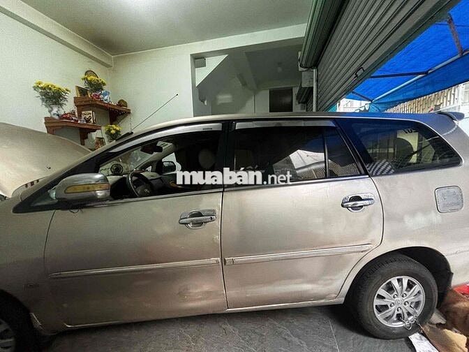 Toyota Innova J 2008 vàng cát