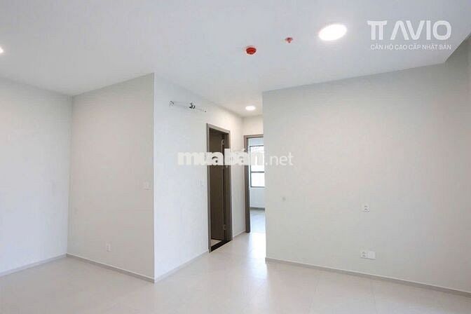 Chủ thiện chí sang nhượng giá HĐ - Căn góc view hồ bơi tại TT AVIO