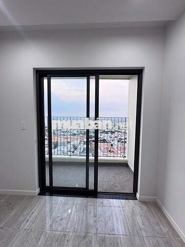 TÌM 1 BẠN NỮ HOẶC NAM Ở GHÉP - CĂN HỘ MỚI 100% BCONS CITY - EMERALD