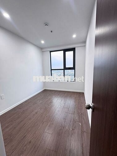 TÌM 1 BẠN NỮ HOẶC NAM Ở GHÉP - CĂN HỘ MỚI 100% BCONS CITY - EMERALD