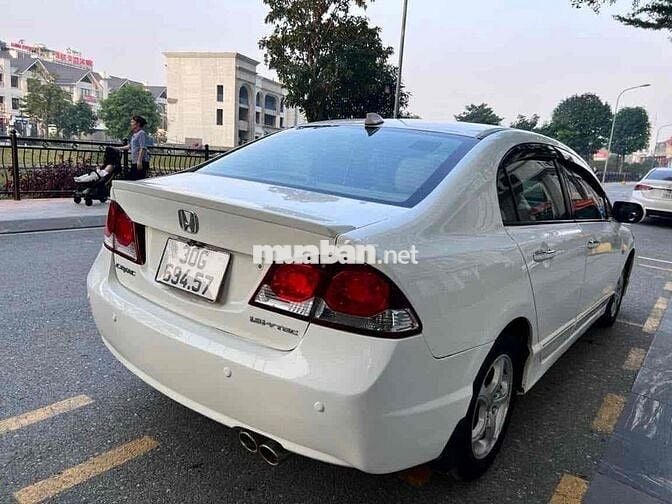 Honda Civic Trắng Tự động Xăng