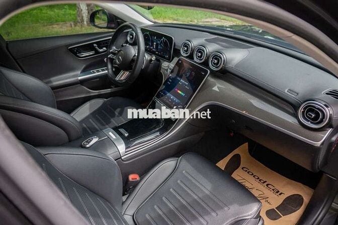 Mercedes C300 AMG V1 2023 Xám Titan cực đẹp