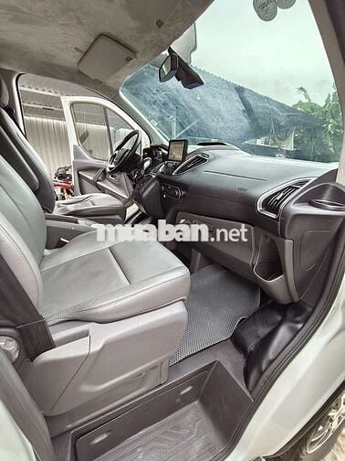 Ford Tourneo Titanium 2021 2.0 Số Tự Động
