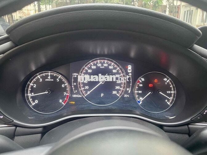 Mazda Mazda 3 Xanh đen 18.942 km