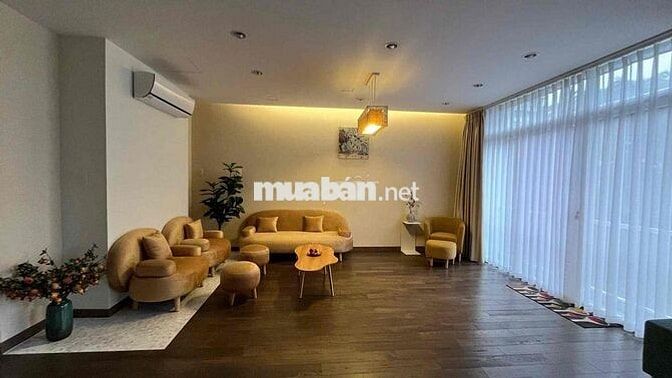 CHO THUÊ BIỆT THỰ NAM THÔNG Q7, 3PN 4WC FULL NT THANG MÁY 70TR/ THÁNG