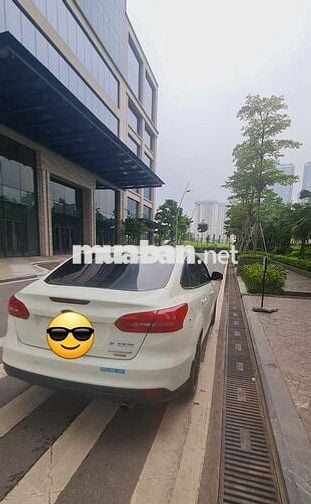 Ford Focus Titanium 2019 Trắng 54.000 km