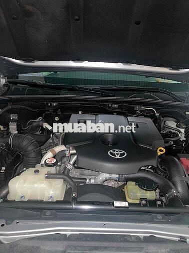 Toyota Fortuner 2020 Bạc 7 chỗ 80151 km cọp